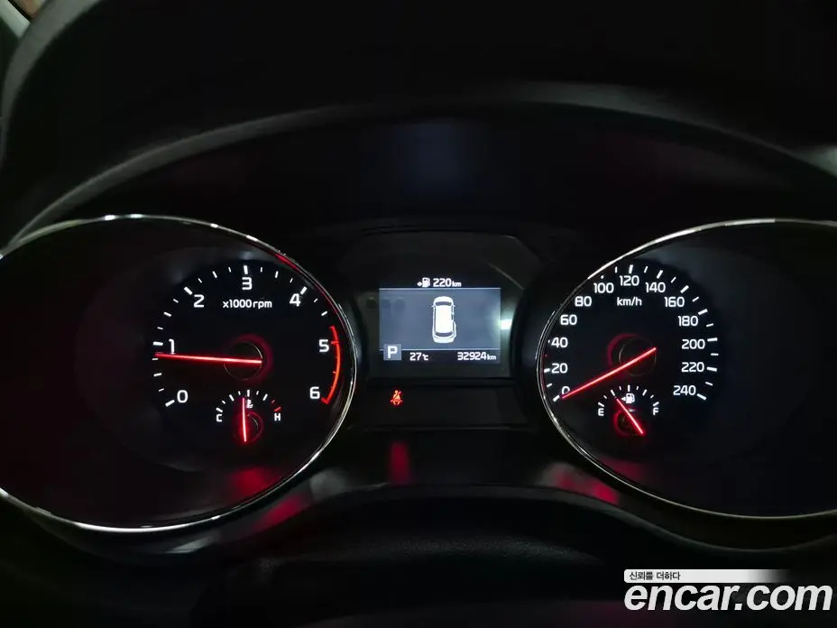 Kia Carnival 2019 2.2 автомат (гидро), фото 5