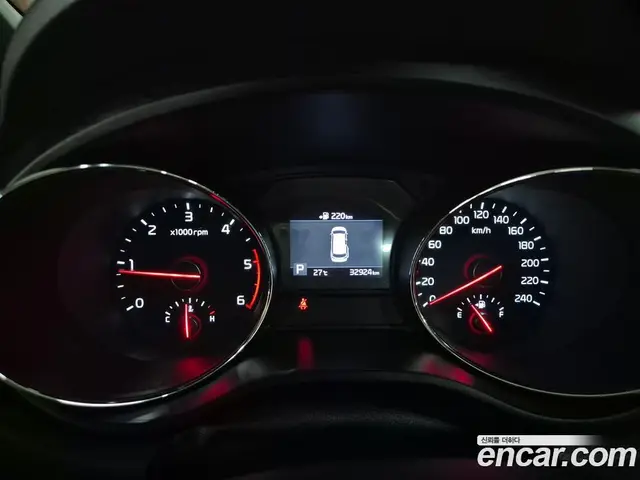 Kia Carnival 2019 2.2 автомат (гидро), миниатюра 5