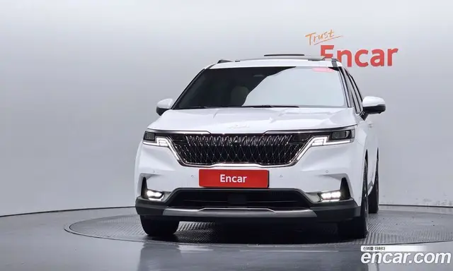 Kia Carnival 2022 2.2 автомат (гидро), миниатюра 2