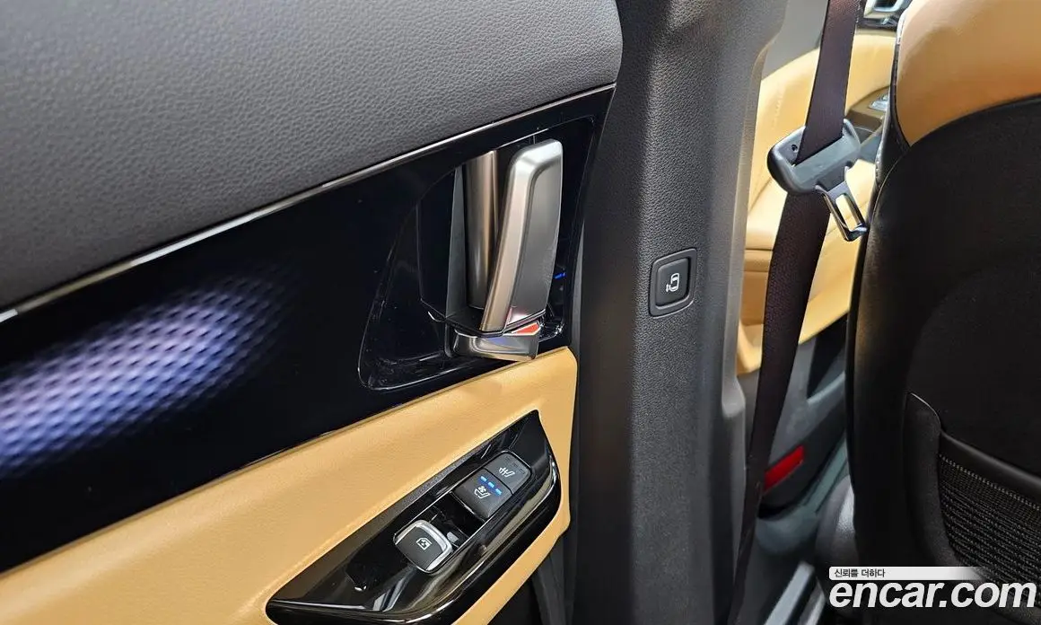 Kia Carnival 2022 2.2 автомат (гидро), фото 23