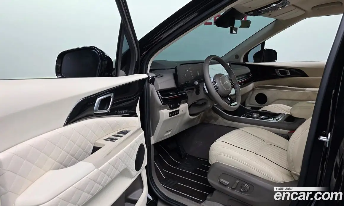 Kia Carnival 2024 1.6 автомат (гидро), фото 13