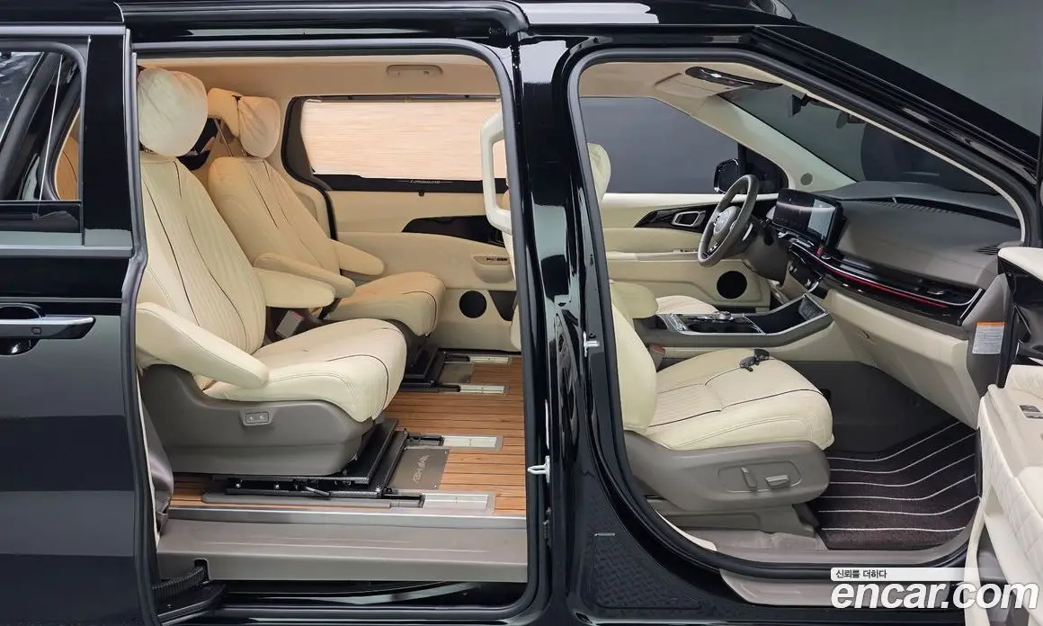 Kia Carnival 2024 1.6 автомат (гидро), фото 16
