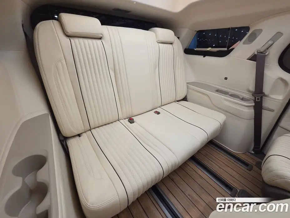Kia Carnival 2024 1.6 автомат (гидро), фото 22