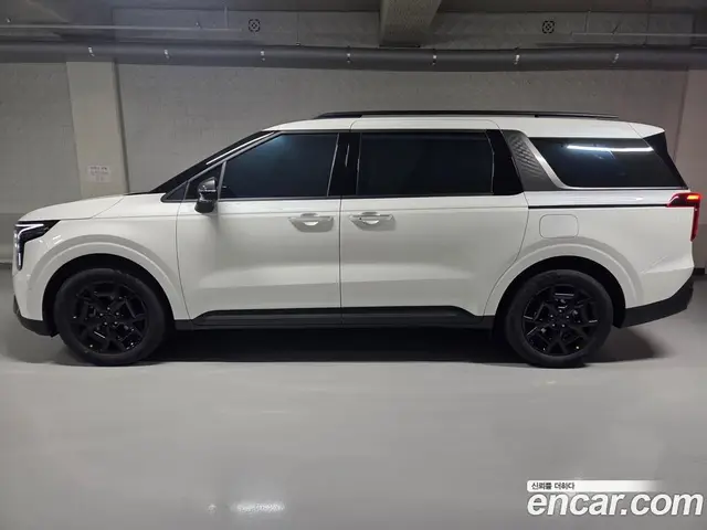 Kia Carnival 2025 1.6 автомат (гидро), миниатюра 11