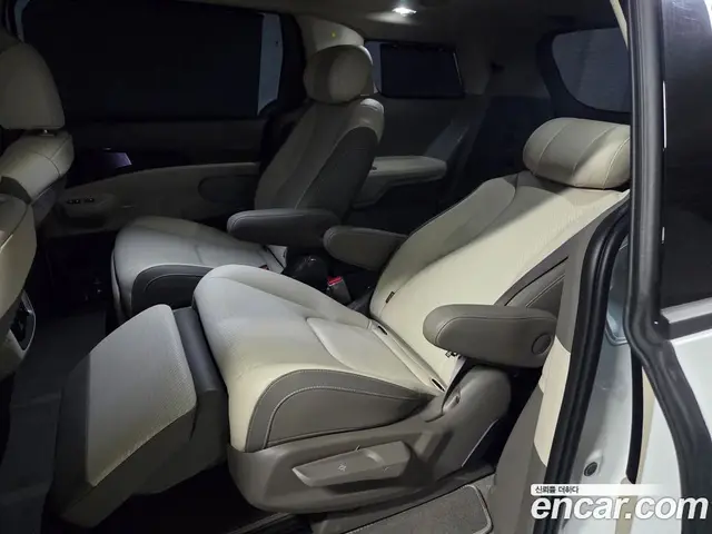 Kia Carnival 2025 1.6 автомат (гидро), миниатюра 7