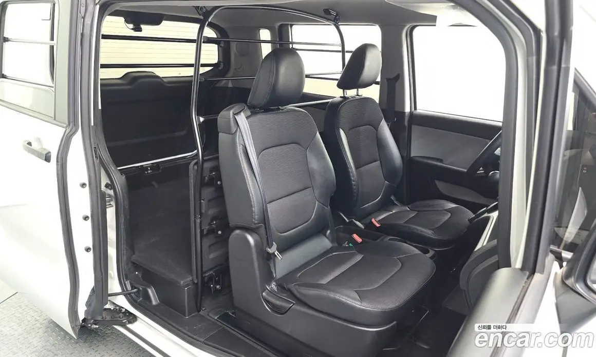 Kia Ray 2022 1.0 автомат (гидро), фото 16
