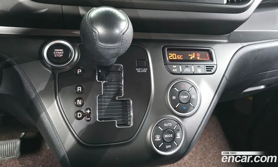 Kia Ray 2024 1.0 автомат (гидро), фото 12