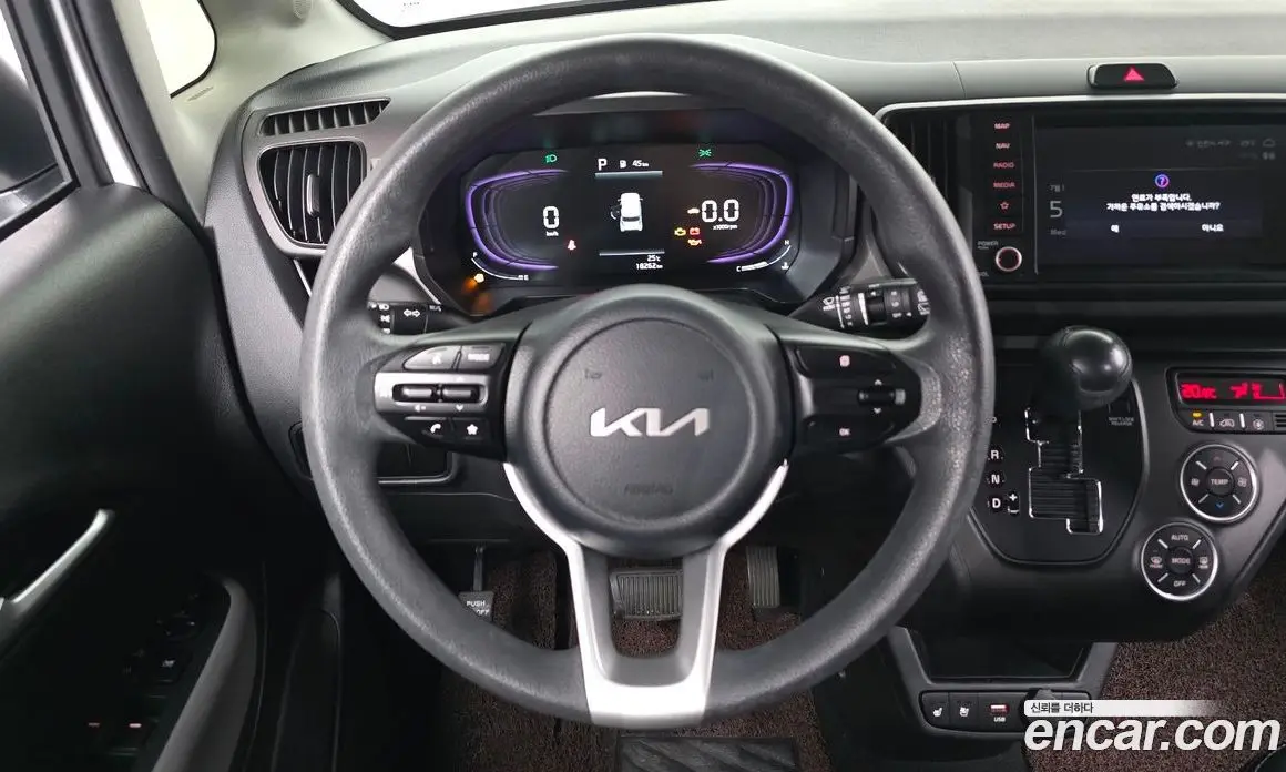 Kia Ray 2024 1.0 автомат (гидро), фото 19