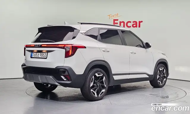 Kia Seltos 2022 1.6 автомат (гидро), миниатюра 2