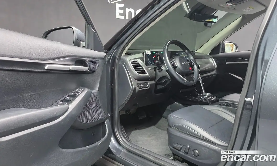Kia Seltos 2023 1.6 автомат (гидро), фото 13