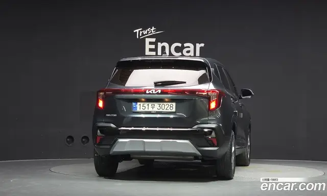 Kia Seltos 2023 1.6 автомат (гидро), миниатюра 4