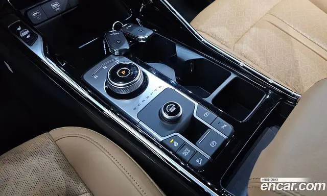 Kia Sorento 2023 1.6 автомат (гидро), миниатюра 12