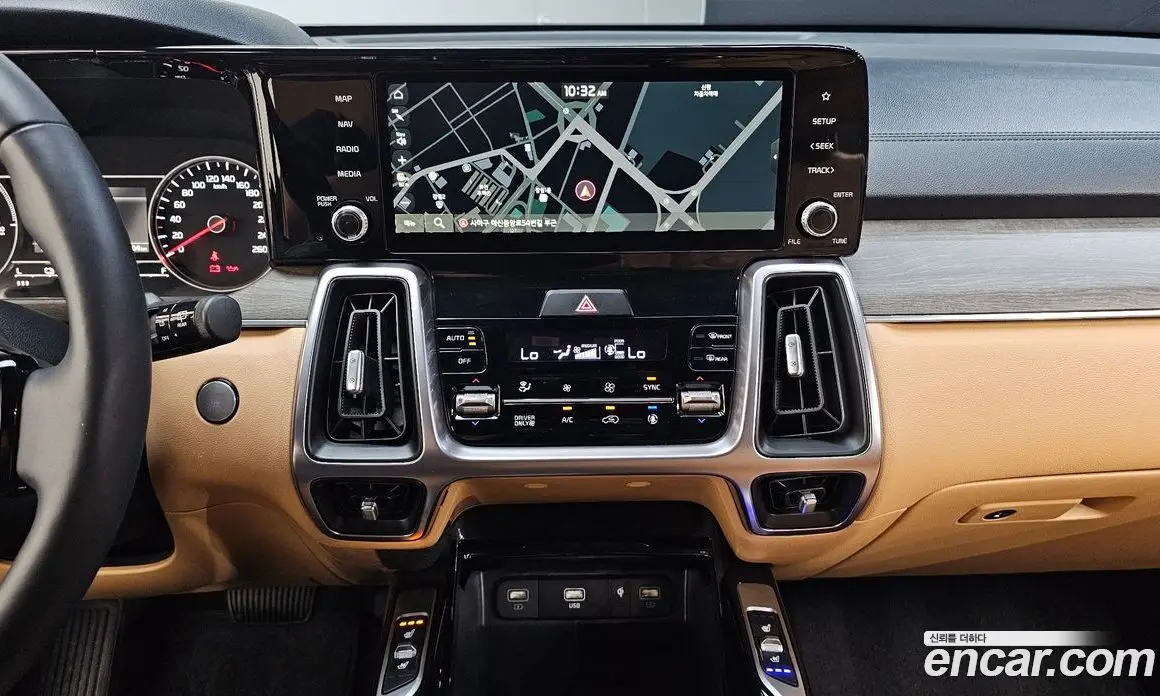 Kia Sorento 2023 1.6 автомат (гидро), фото 20
