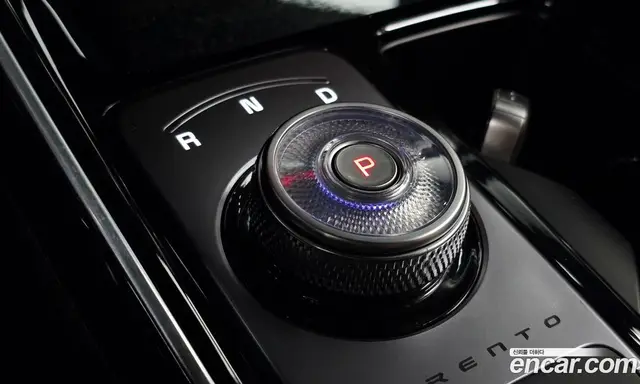 Kia Sorento 2024 1.6 автомат (гидро), миниатюра 12