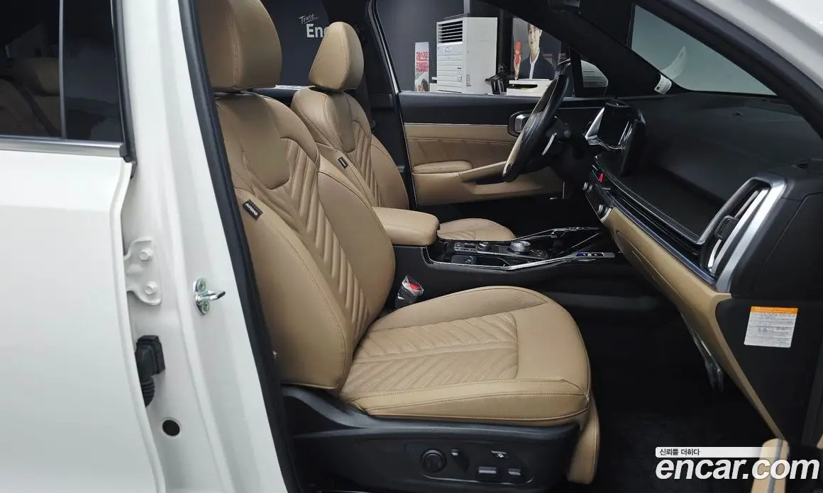 Kia Sorento 2024 1.6 автомат (гидро), фото 16