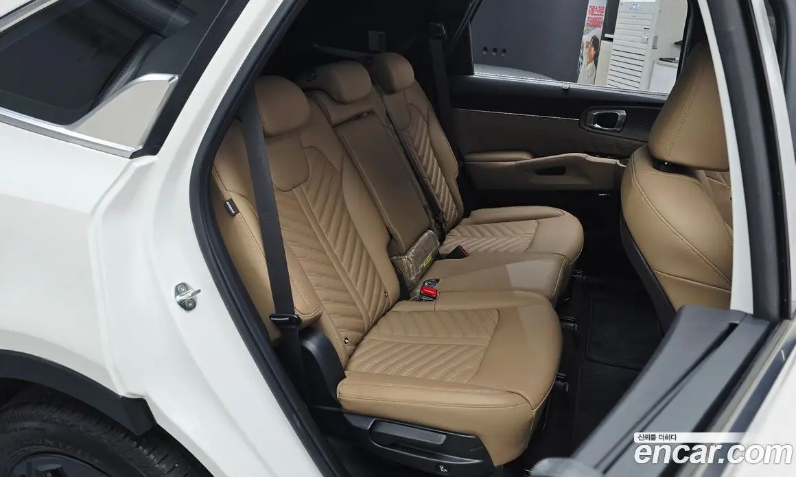 Kia Sorento 2024 1.6 автомат (гидро), фото 17