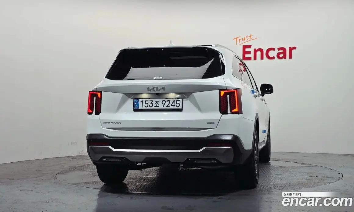 Kia Sorento 2024 1.6 автомат (гидро), фото 4
