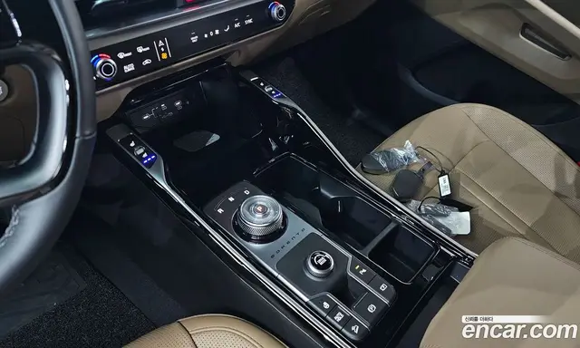Kia Sorento 2025 1.6 автомат (гидро), миниатюра 12