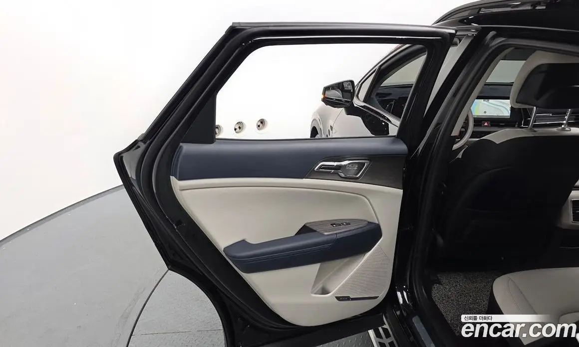 Kia Sportage 2023 1.6 автомат (гидро), фото 15