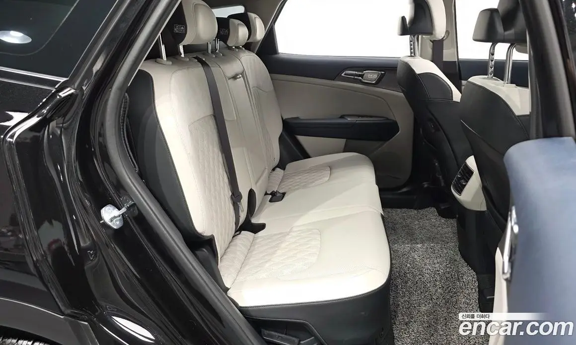 Kia Sportage 2023 1.6 автомат (гидро), фото 18