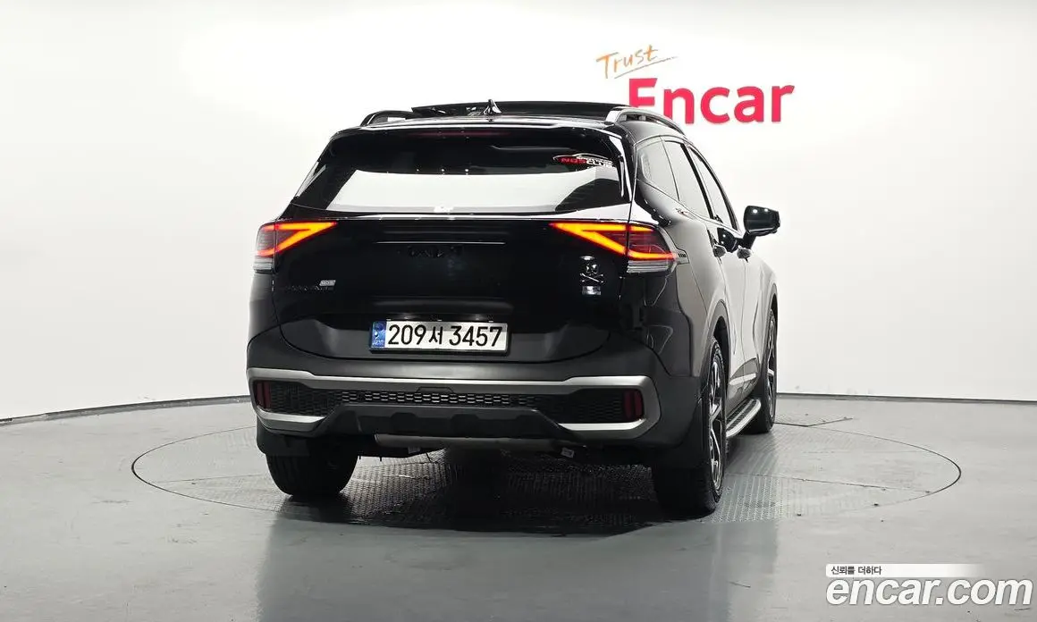 Kia Sportage 2023 1.6 автомат (гидро), фото 4