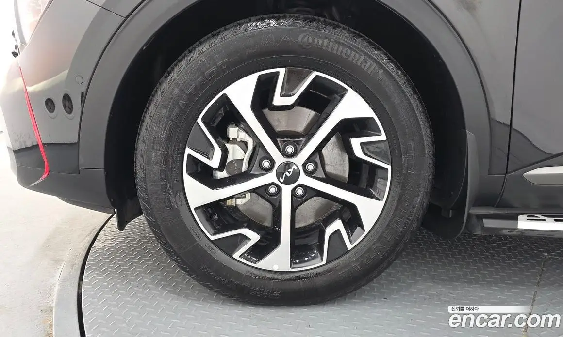 Kia Sportage 2023 1.6 автомат (гидро), фото 5