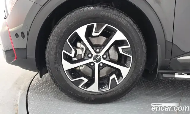 Kia Sportage 2023 1.6 автомат (гидро), миниатюра 5