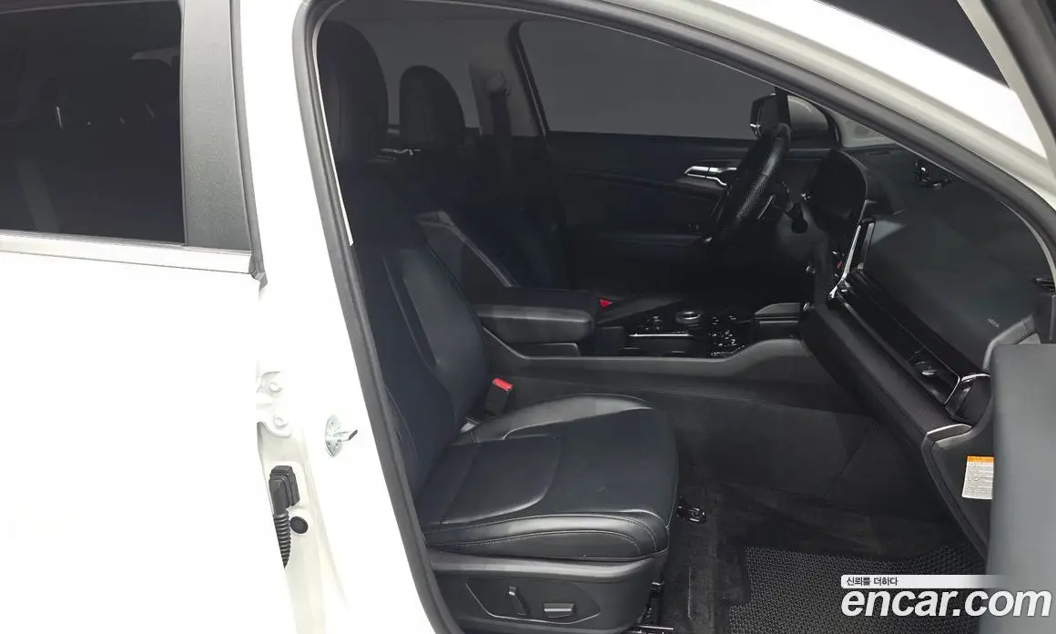 Kia Sportage 2023 1.6 автомат (гидро), фото 15