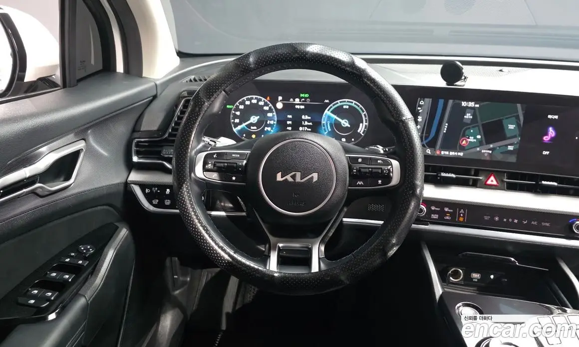 Kia Sportage 2023 1.6 автомат (гидро), фото 17