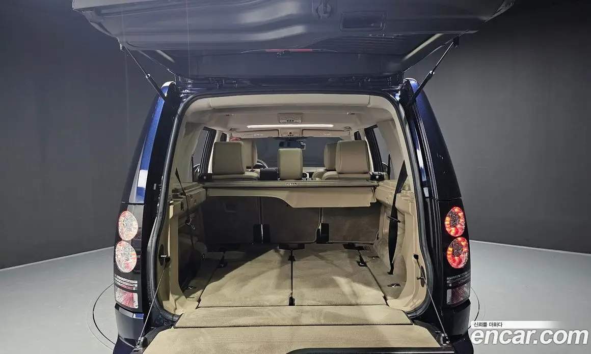 Land Rover Discovery 2016 3.0 автомат (гидро), фото 20