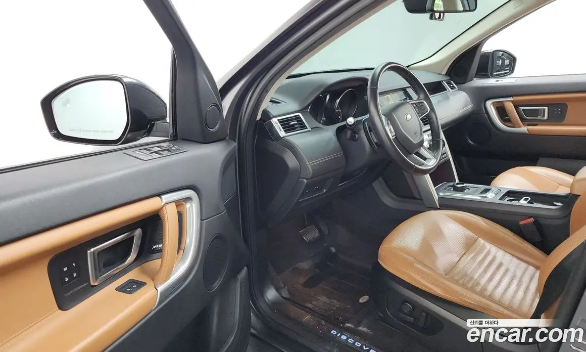 Land Rover Discovery Sport 2019 2.0 автомат (гидро), фото 13