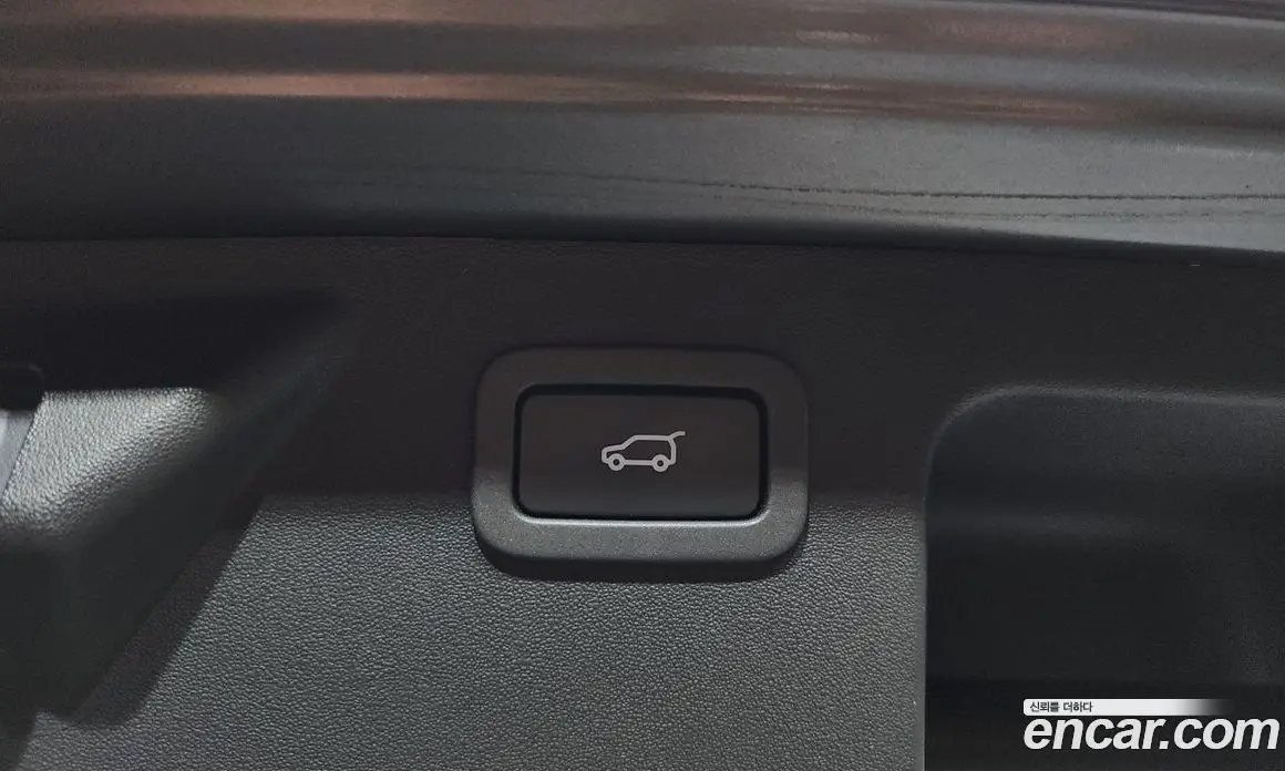 Land Rover Discovery Sport 2019 2.0 автомат (гидро), фото 24