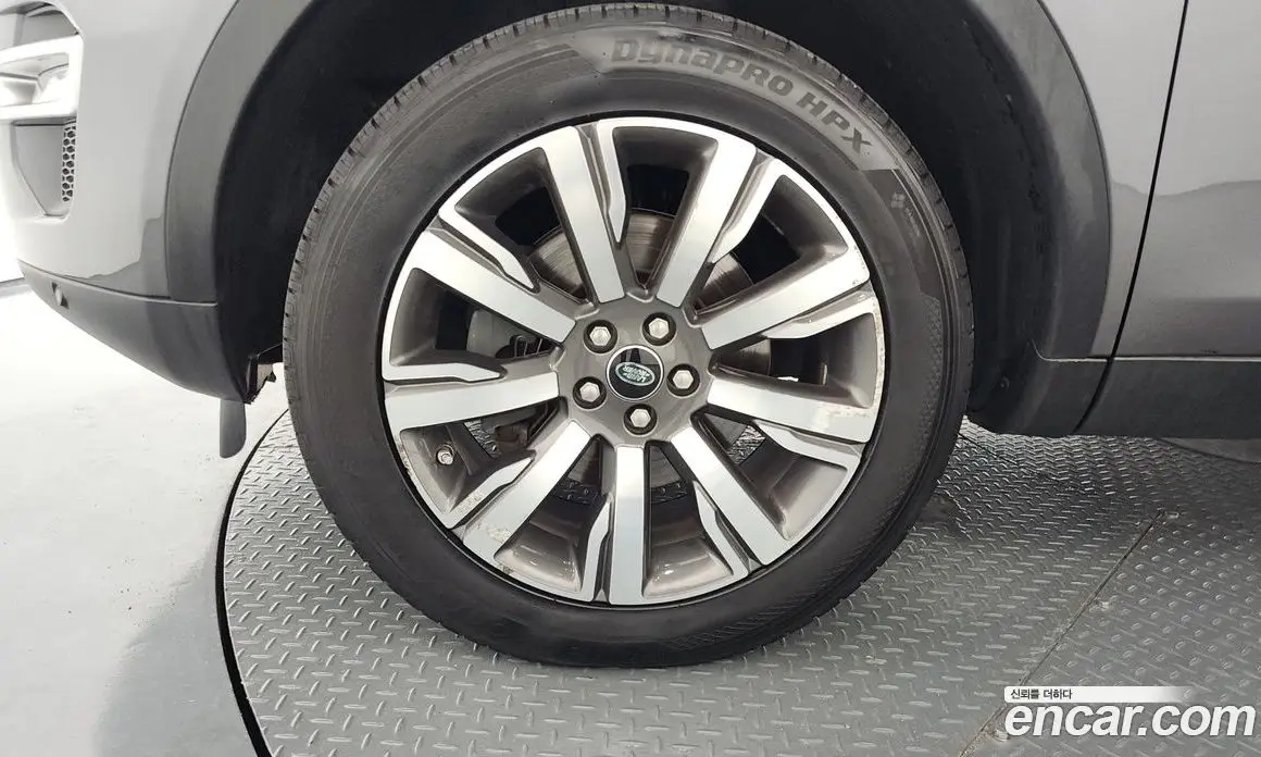 Land Rover Discovery Sport 2019 2.0 автомат (гидро), фото 5