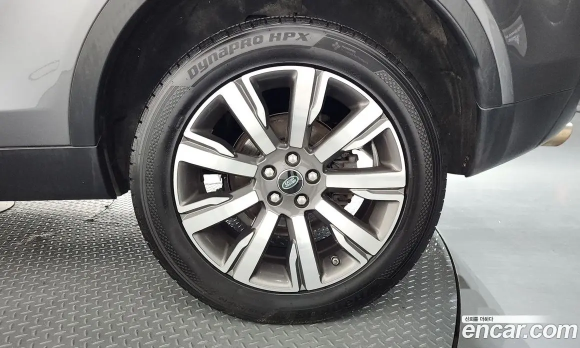 Land Rover Discovery Sport 2019 2.0 автомат (гидро), фото 7