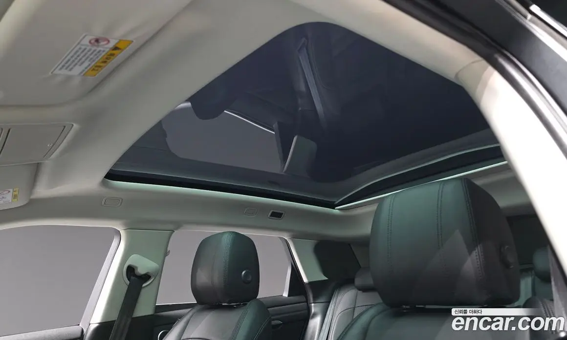 Land Rover Range Rover Evoque 2019 2.0 автомат (гидро), фото 17
