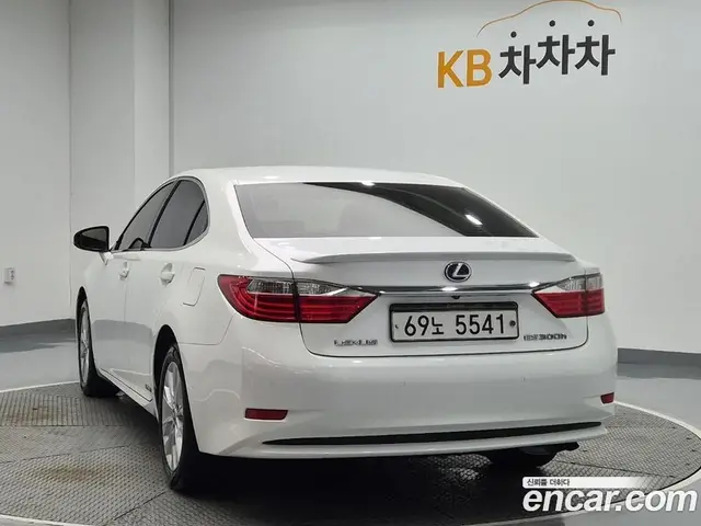 Lexus ES 2013 2.5 автомат (гидро), миниатюра 2