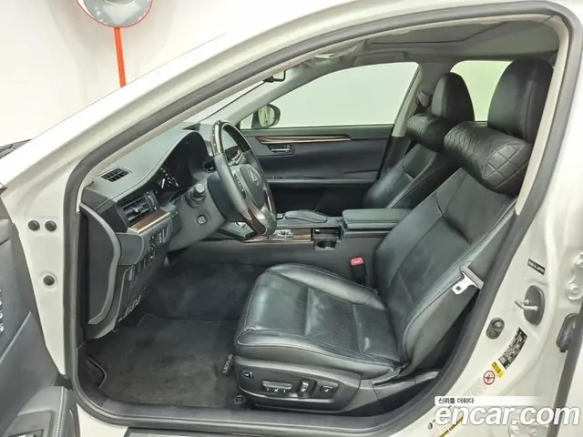 Lexus ES 2013 2.5 автомат (гидро), миниатюра 11