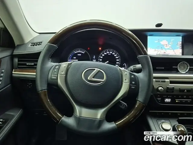 Lexus ES 2013 2.5 автомат (гидро), миниатюра 9