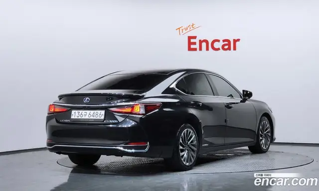 Lexus ES 2021 2.5 автомат (гидро), миниатюра 2