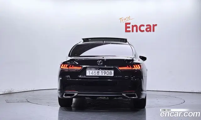 Lexus LS 2019 3.4 автомат (гидро), миниатюра 4