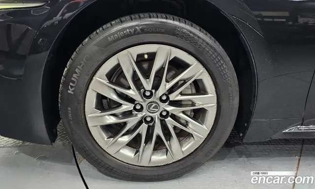 Lexus LS 2019 3.4 автомат (гидро), миниатюра 5