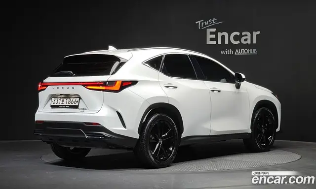 Lexus NX, 2022, 65 461 км