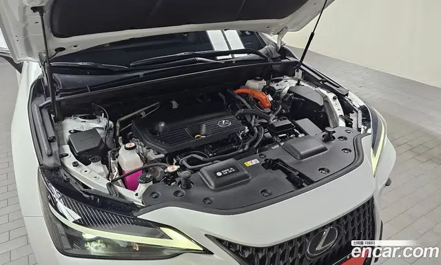Lexus NX 2022 2.5 автомат (гидро), миниатюра 5