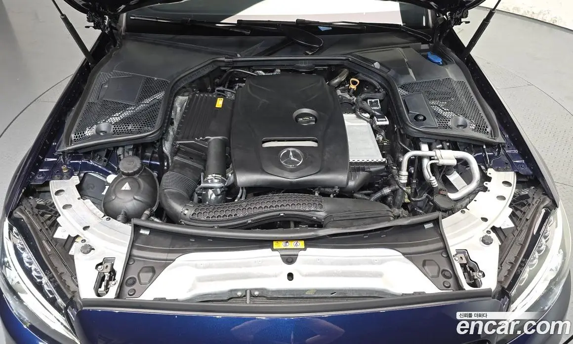 Mercedes-Benz C-Class 2017 2.0 автомат (гидро), фото 6