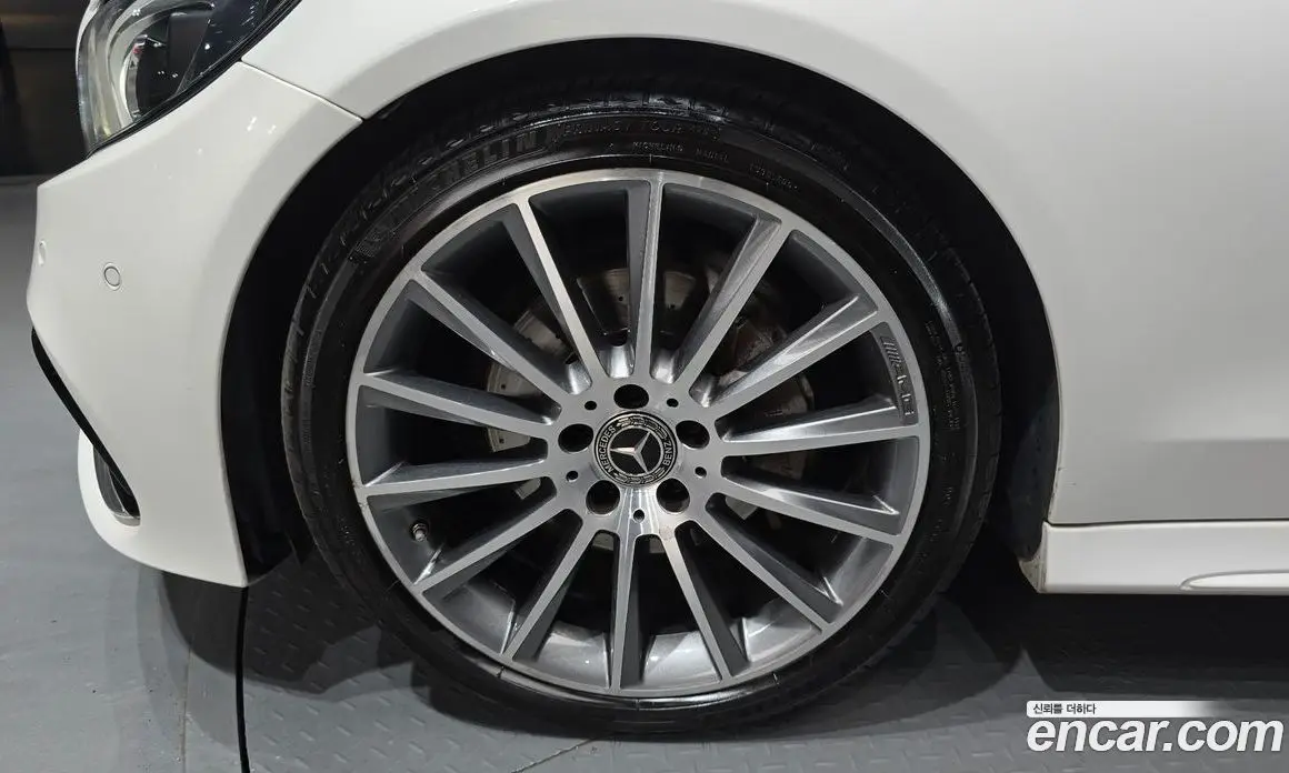 Mercedes-Benz C-Class 2017 2.0 автомат (гидро), фото 5
