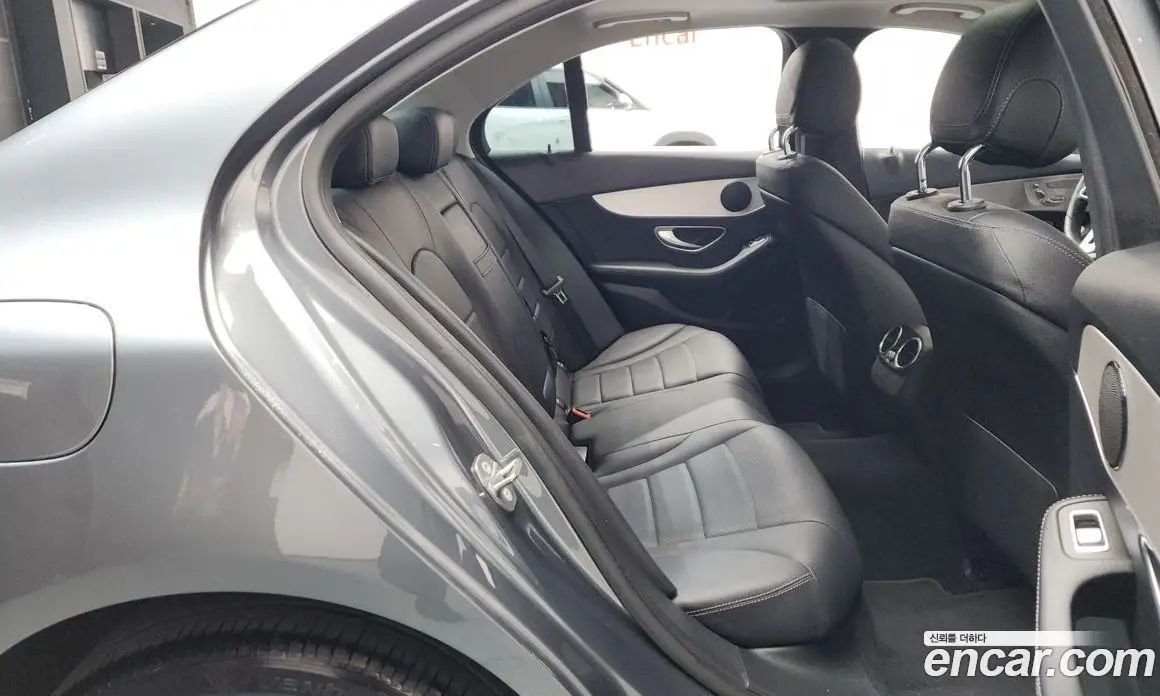 Mercedes-Benz C-Class 2020 2.0 автомат (гидро), фото 17