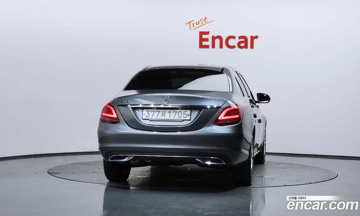 Mercedes-Benz C-Class 2020 2.0 автомат (гидро), фото 4