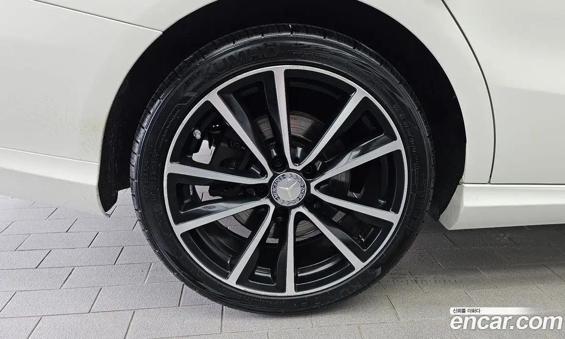 Mercedes-Benz CLA-Class 2015 2.1 автомат (гидро), фото 5