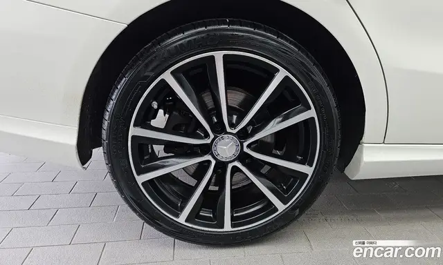 Mercedes-Benz CLA-Class 2015 2.1 автомат (гидро), миниатюра 5