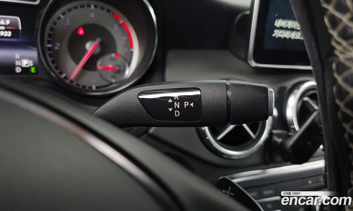 Mercedes-Benz CLA-Class 2015 2.1 автомат (гидро), фото 9
